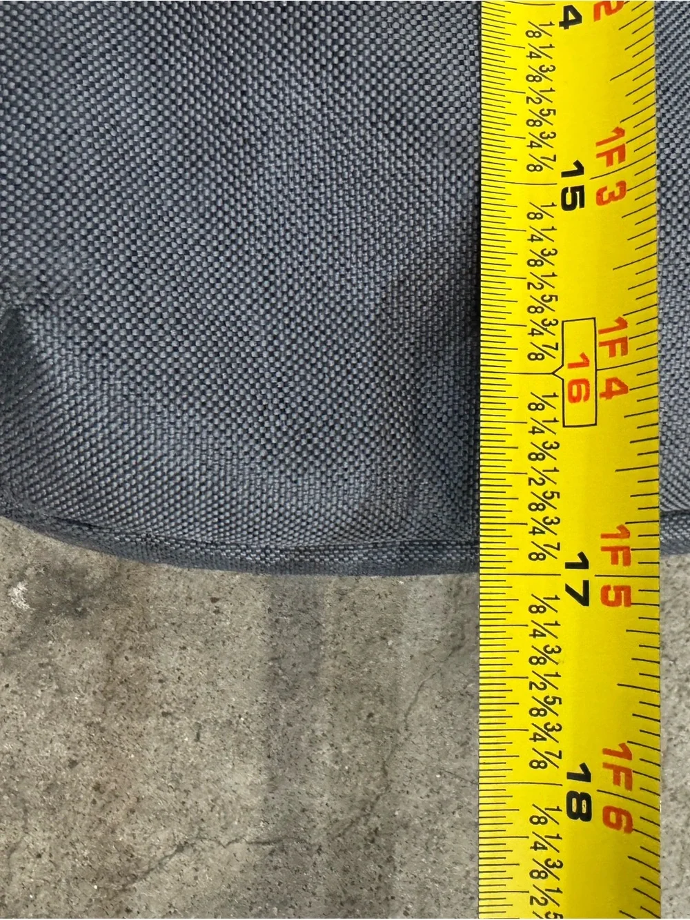 Voova Gray Laptop Bag 12”x17”
